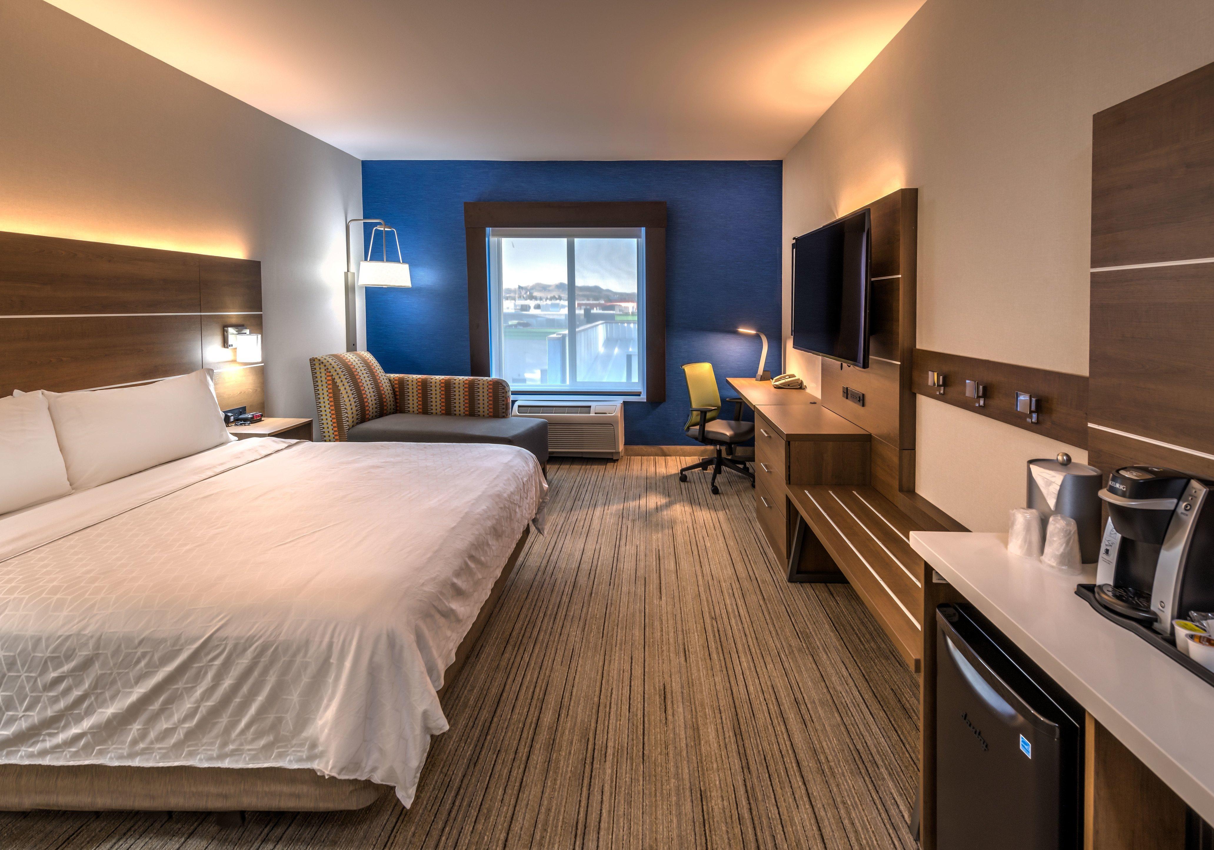 Holiday Inn Express Hotel & Suites Minden By Ihg Exterior photo