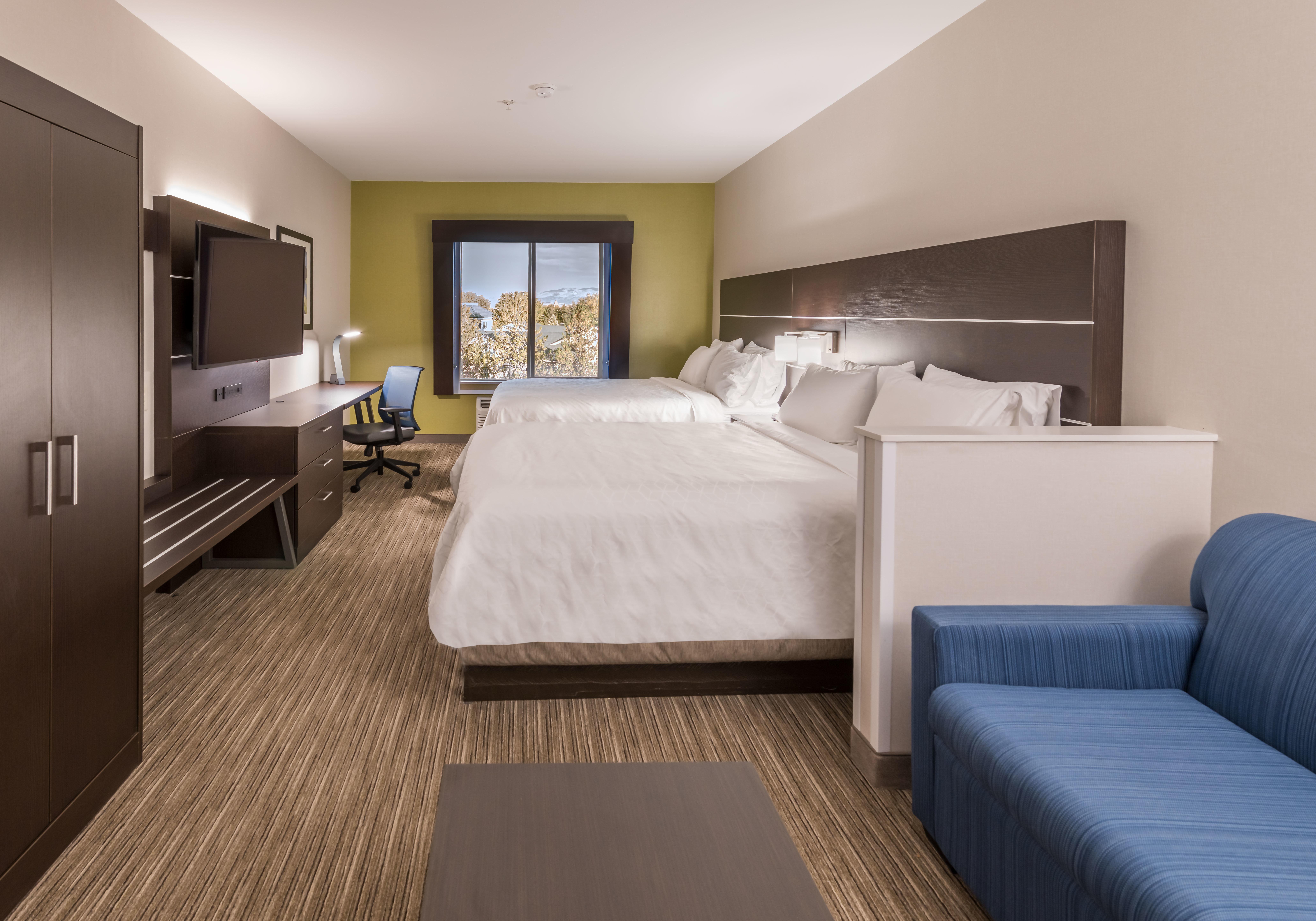 Holiday Inn Express Hotel & Suites Minden By Ihg Exterior photo