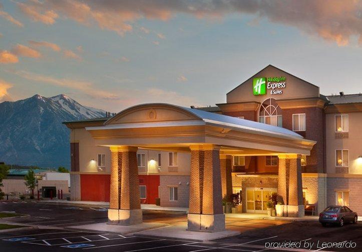 Holiday Inn Express Hotel & Suites Minden By Ihg Exterior photo